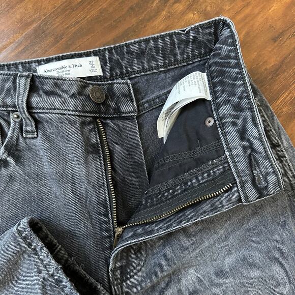 Abercrombie & Fitch Gray The‎ Skinny High Rise Jeans - Picture 6 of 13